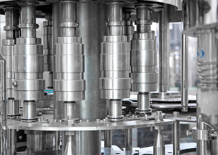 瓶裝水灌裝生產(chǎn)線(xiàn) 瓶裝水灌裝生產(chǎn)線(xiàn)