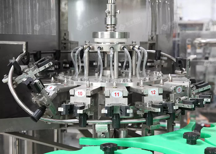 三合一旋轉式濃稠液體灌裝機 三合一旋轉式濃稠液體灌裝機